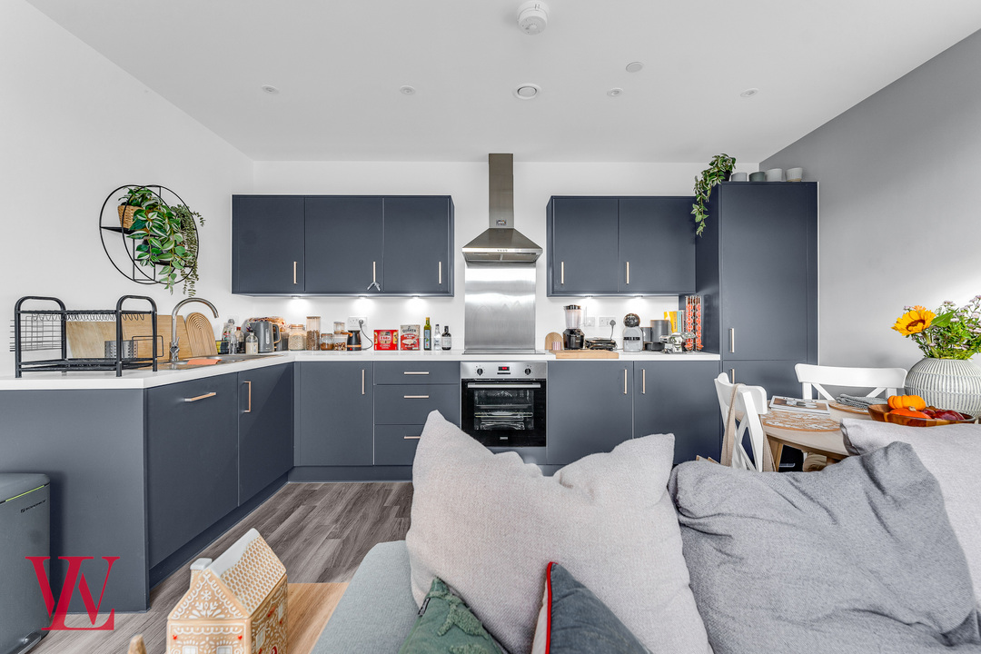 1 bed apartment for sale in Engine House, Morton Peto Road, Bishop's Stortford, Hertfordshire 7