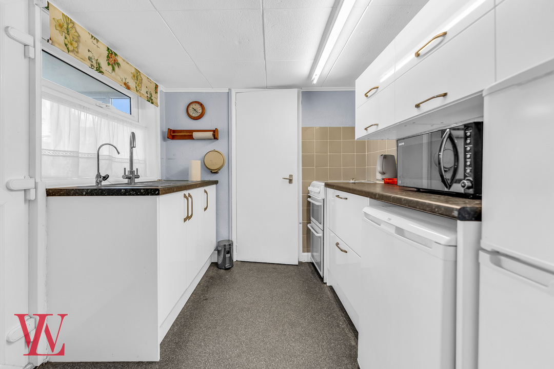 3 bed end of terrace house for sale in Birchanger Lane, Birchanger, Bishop's Stortford, Hertfordshire 7