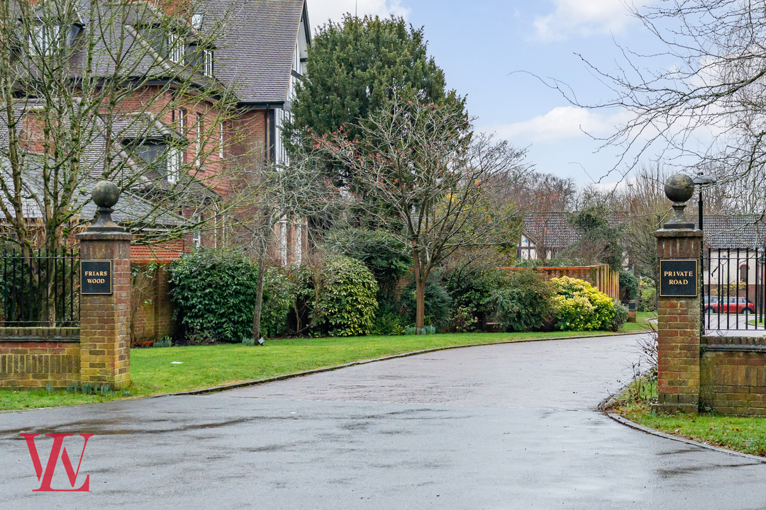 5 bed detached house for sale in Friars Wood, Bishop's Stortford, Hertfordshire 37