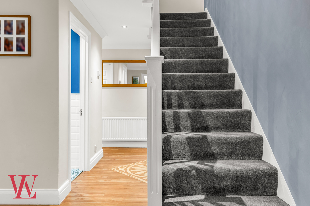 5 bed detached house for sale in Friars Wood, Bishop's Stortford, Hertfordshire 11