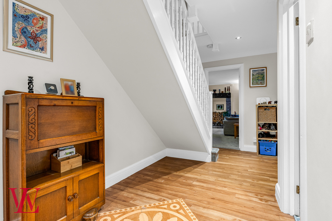 5 bed detached house for sale in Friars Wood, Bishop's Stortford, Hertfordshire 10