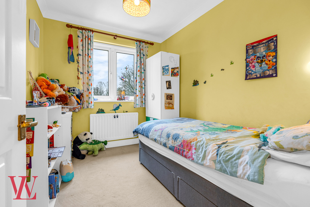 5 bed detached house for sale in Friars Wood, Bishop's Stortford, Hertfordshire  - Property Image 28