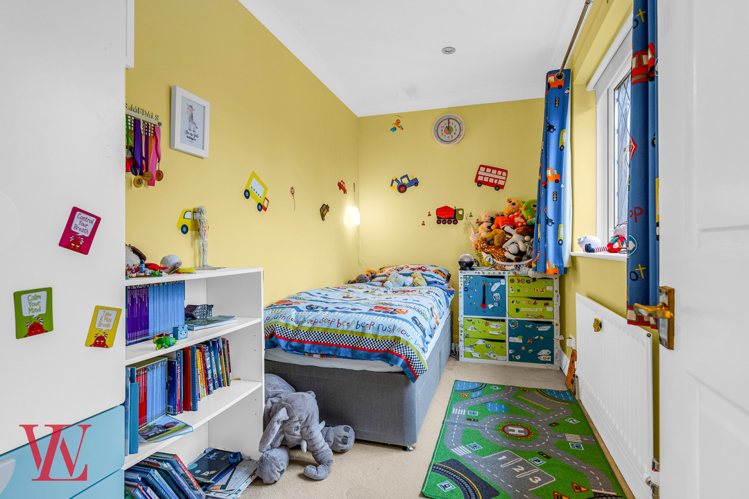 5 bed detached house for sale in Friars Wood, Bishop's Stortford, Hertfordshire 28