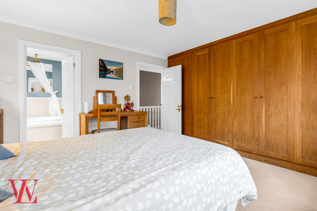 5 bed detached house for sale in Friars Wood, Bishop's Stortford, Hertfordshire 19