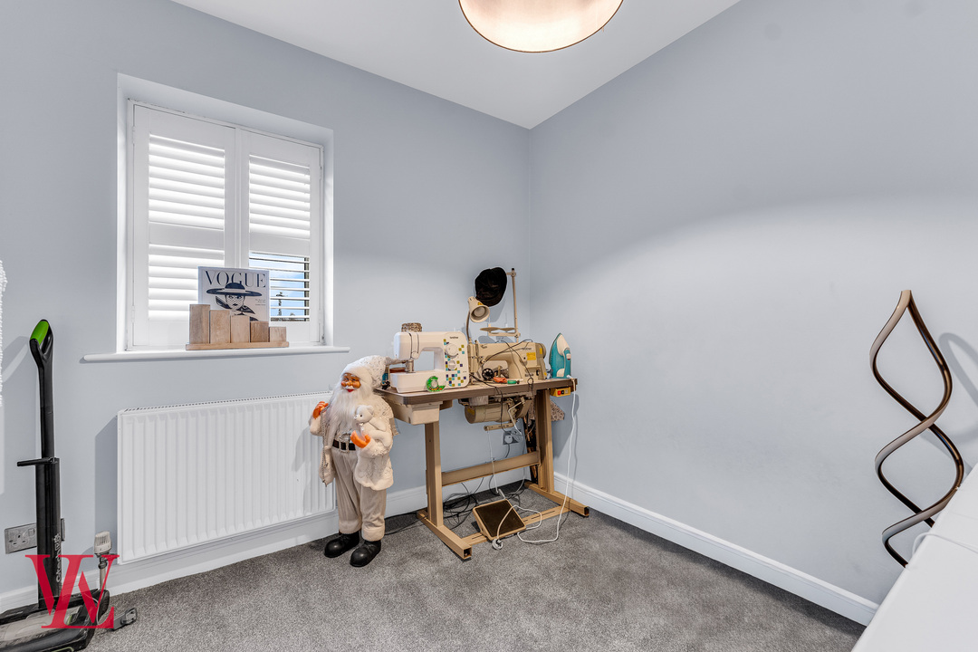 4 bed semi-detached house for sale in Waytemore Road, Bishop's Stortford, Hertfordshire 15