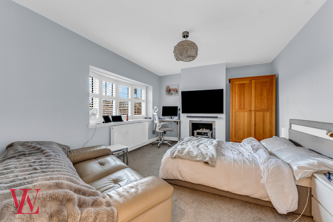 4 bed semi-detached house for sale in Waytemore Road, Bishop's Stortford, Hertfordshire 7