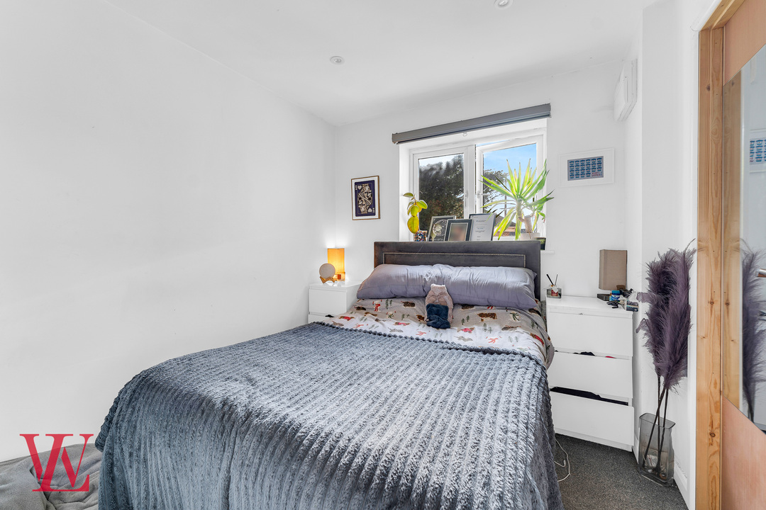 4 bed semi-detached house for sale in Waytemore Road, Bishop's Stortford, Hertfordshire 18