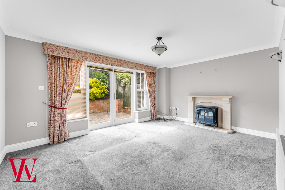 3 bed semi-detached house for sale in Tuckers Row, Bishop's Stortford, Hertfordshire 5