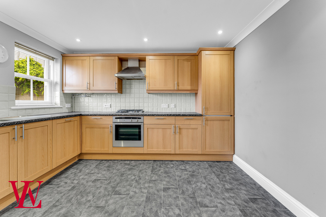 3 bed semi-detached house for sale in Tuckers Row, Bishop's Stortford, Hertfordshire  - Property Image 5