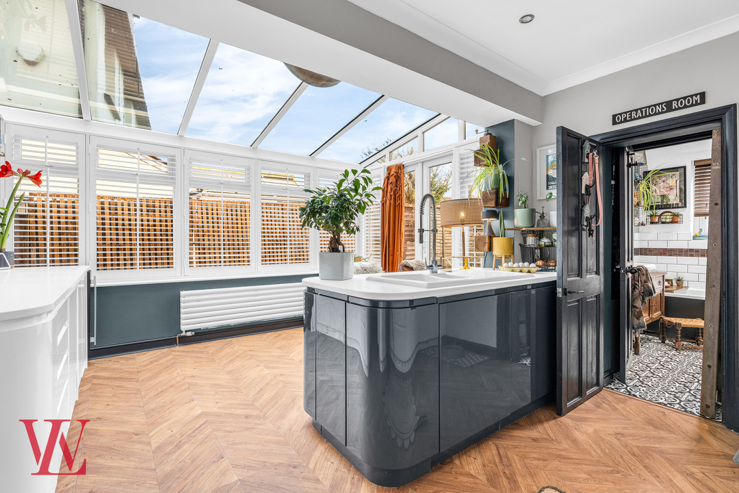 3 bed semi-detached house for sale in Rye Street, Bishop's Stortford, Hertfordshire  - Property Image 5