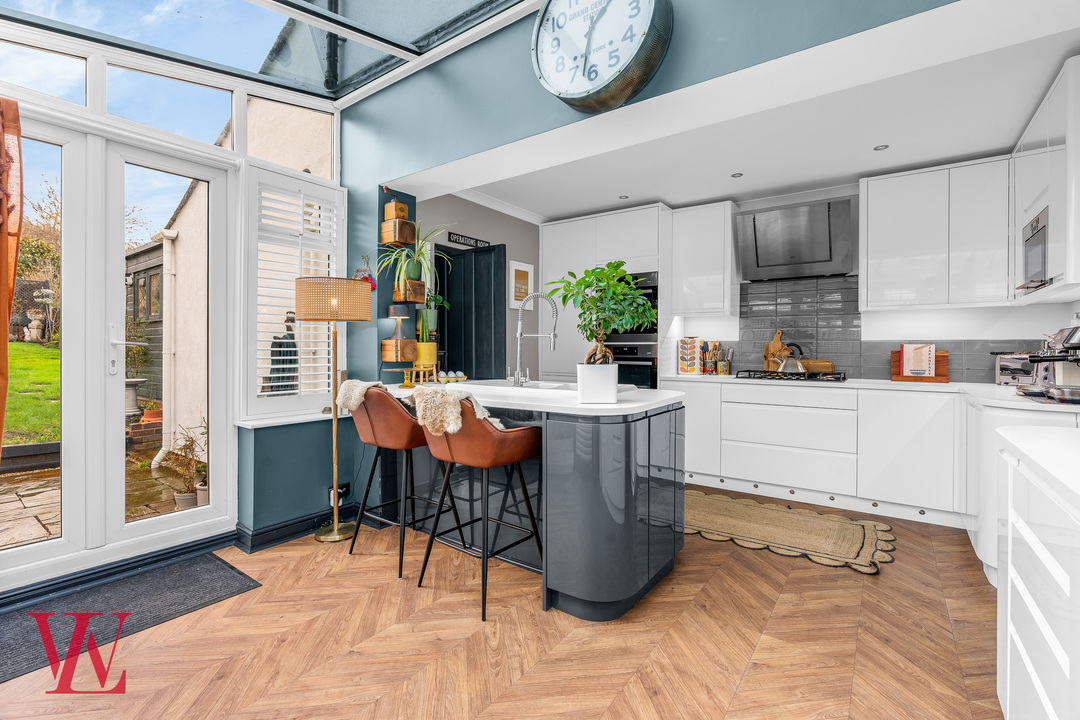 3 bed semi-detached house for sale in Rye Street, Bishop's Stortford, Hertfordshire - Property Image 1