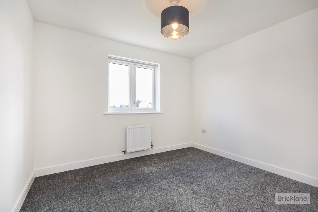 3 bed detached house to rent in Moors Field Drive, Little Dunmow, Essex  - Property Image 7