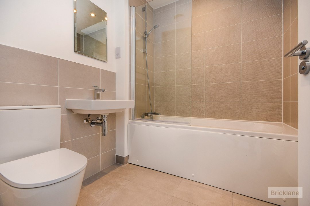 3 bed detached house to rent in Moors Field Drive, Little Dunmow, Essex  - Property Image 9