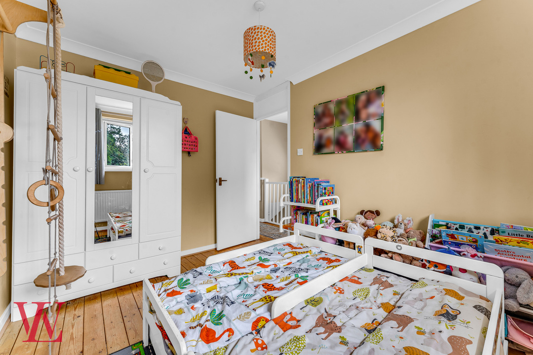 3 bed semi-detached house for sale in Hipkins, Bishop's Stortford, Hertfordshire 10