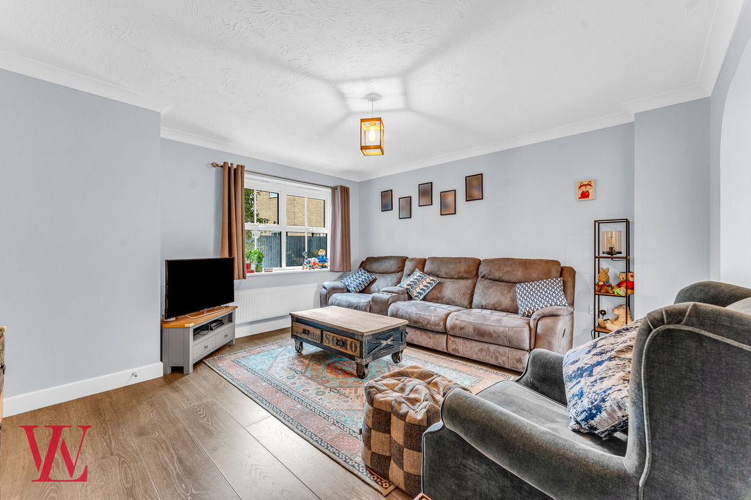 4 bed semi-detached house for sale in The Hedgerows, Bishop's Stortford, Hertfordshire 2