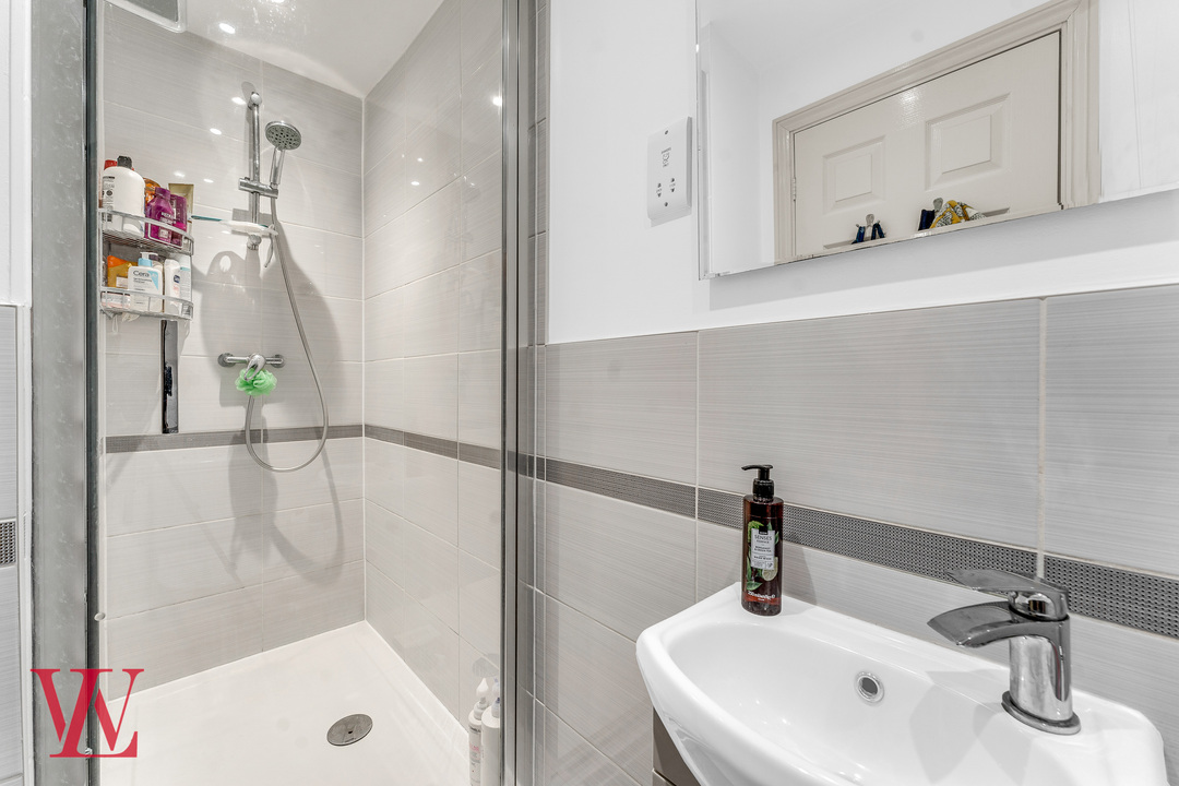 4 bed semi-detached house for sale in The Hedgerows, Bishop's Stortford, Hertfordshire  - Property Image 18