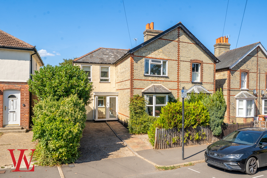 3 bed semi-detached house for sale in Apton Road, Bishop's Stortford, Hertfordshire