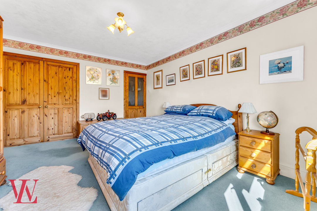 3 bed semi-detached house for sale in Apton Road, Bishop's Stortford, Hertfordshire 18
