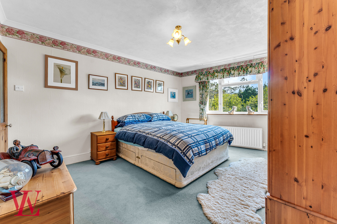 3 bed semi-detached house for sale in Apton Road, Bishop's Stortford, Hertfordshire 15