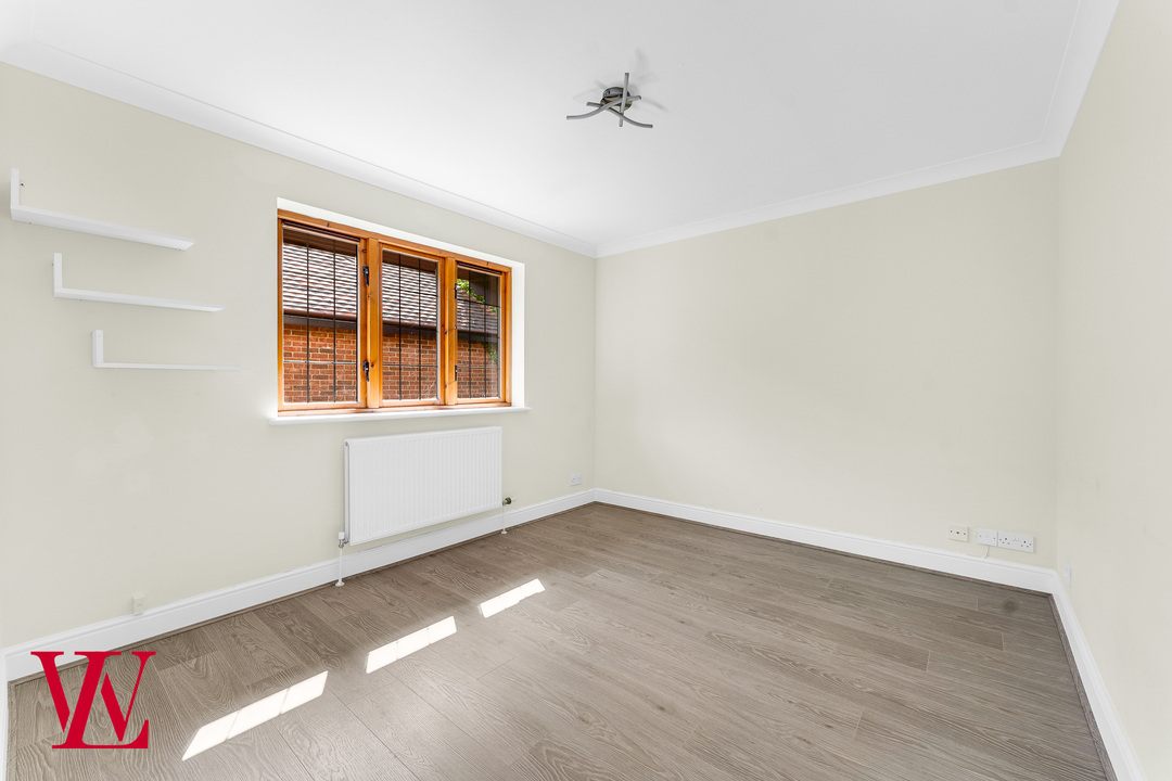 5 bed detached house to rent in Maze Green Heights, Bishop's Stortford, Hertfordshire  - Property Image 12