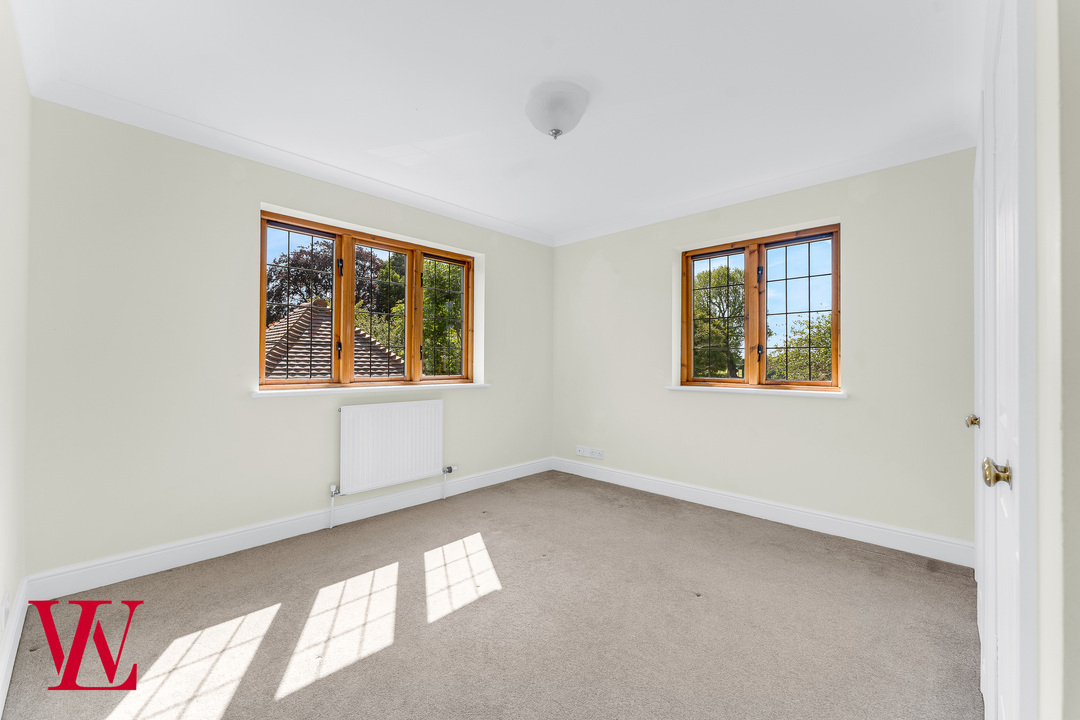 5 bed detached house to rent in Maze Green Heights, Bishop's Stortford, Hertfordshire  - Property Image 18