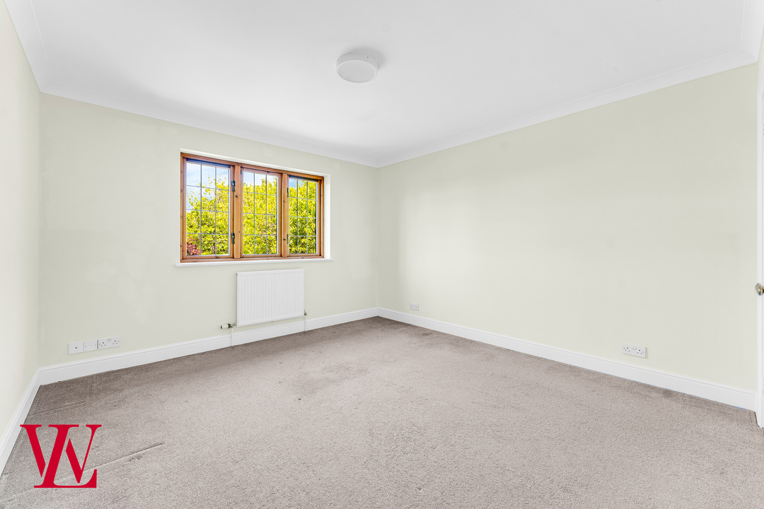 5 bed detached house to rent in Maze Green Heights, Bishop's Stortford, Hertfordshire  - Property Image 19