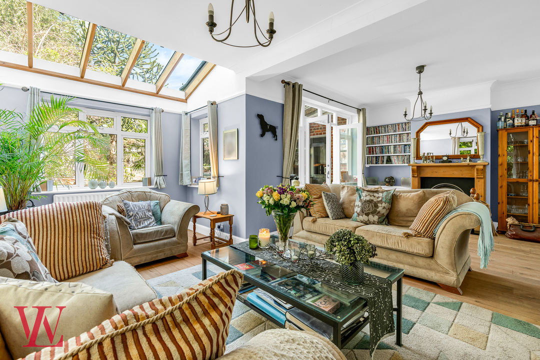 5 bed detached house for sale in Hadham Road, Bishop's Stortford, Hertfordshire  - Property Image 6