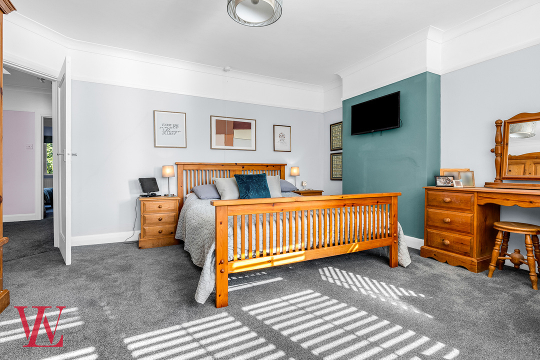 5 bed detached house for sale in Hadham Road, Bishop's Stortford, Hertfordshire  - Property Image 22