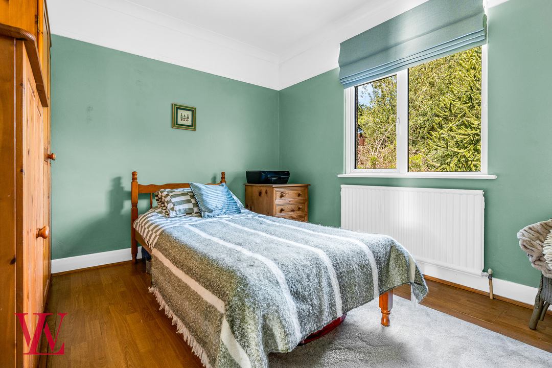 5 bed detached house for sale in Hadham Road, Bishop's Stortford, Hertfordshire  - Property Image 31