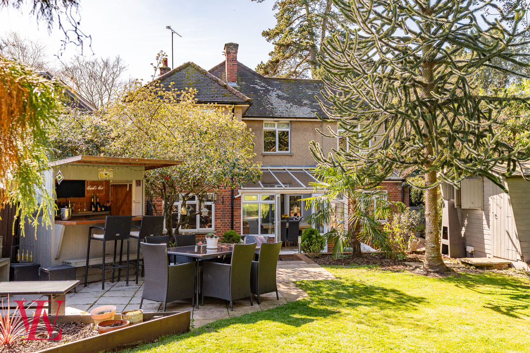 5 bed detached house for sale in Hadham Road, Bishop's Stortford, Hertfordshire  - Property Image 32