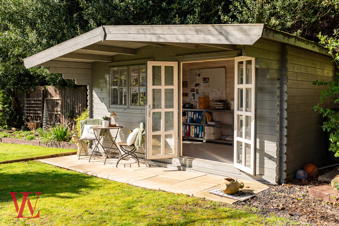 5 bed detached house for sale in Hadham Road, Bishop's Stortford, Hertfordshire  - Property Image 37