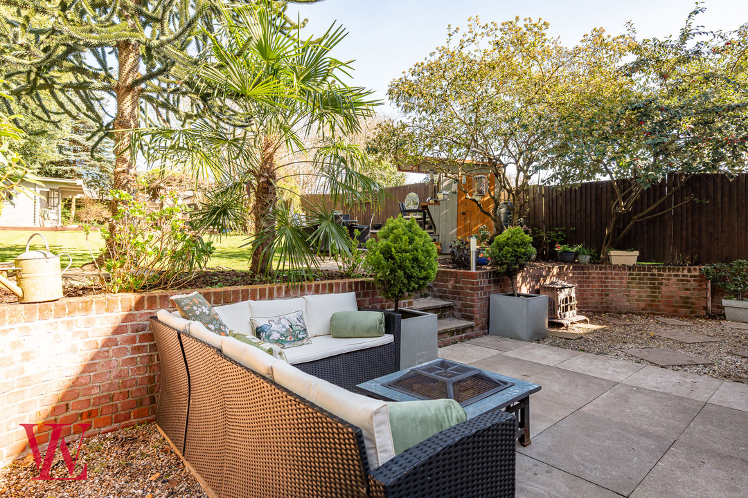 5 bed detached house for sale in Hadham Road, Bishop's Stortford, Hertfordshire  - Property Image 34