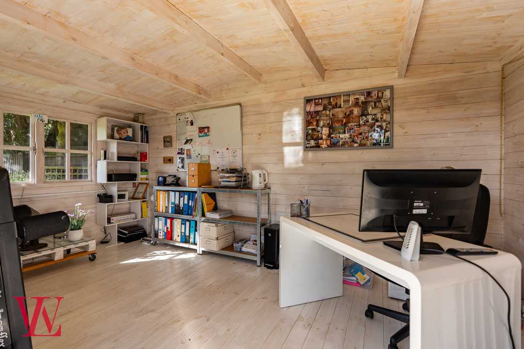 5 bed detached house for sale in Hadham Road, Bishop's Stortford, Hertfordshire 37