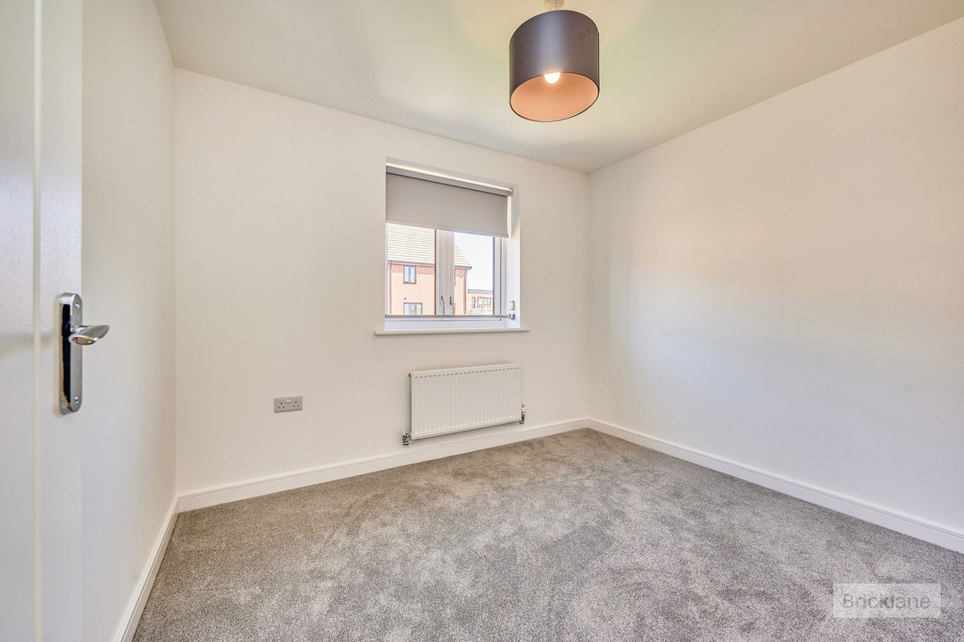 3 bed semi-detached house to rent in Handscomb Way, Bishops Stortford, Hertfordshire  - Property Image 6
