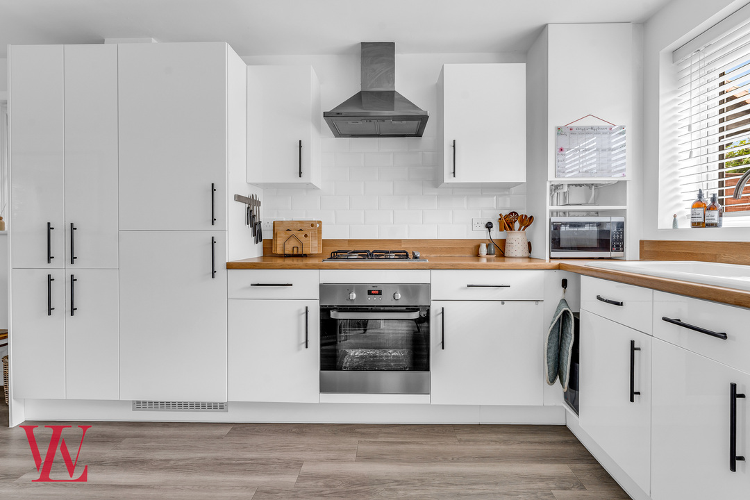 2 bed semi-detached house for sale in Isabel Drive, Elsenham, Bishop's Stortford, Essex 5