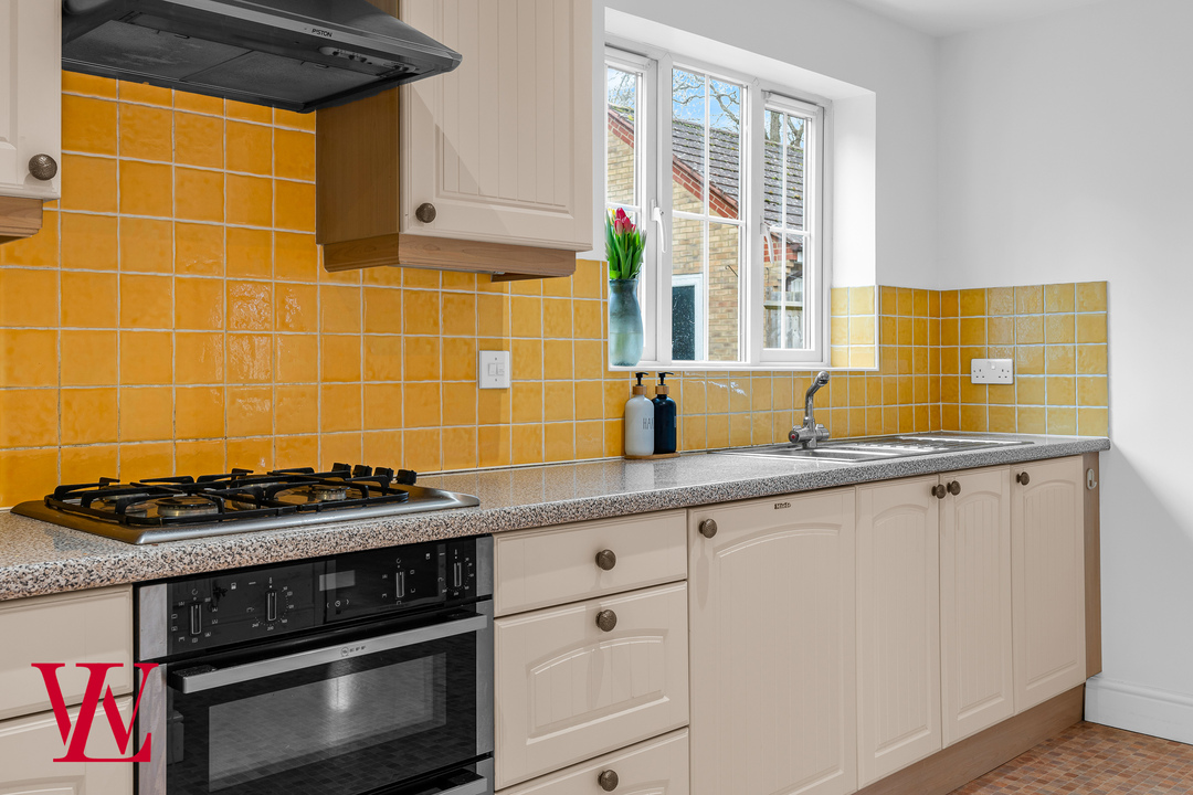 4 bed detached house for sale in Old Bell Close, Stansted, Essex 10