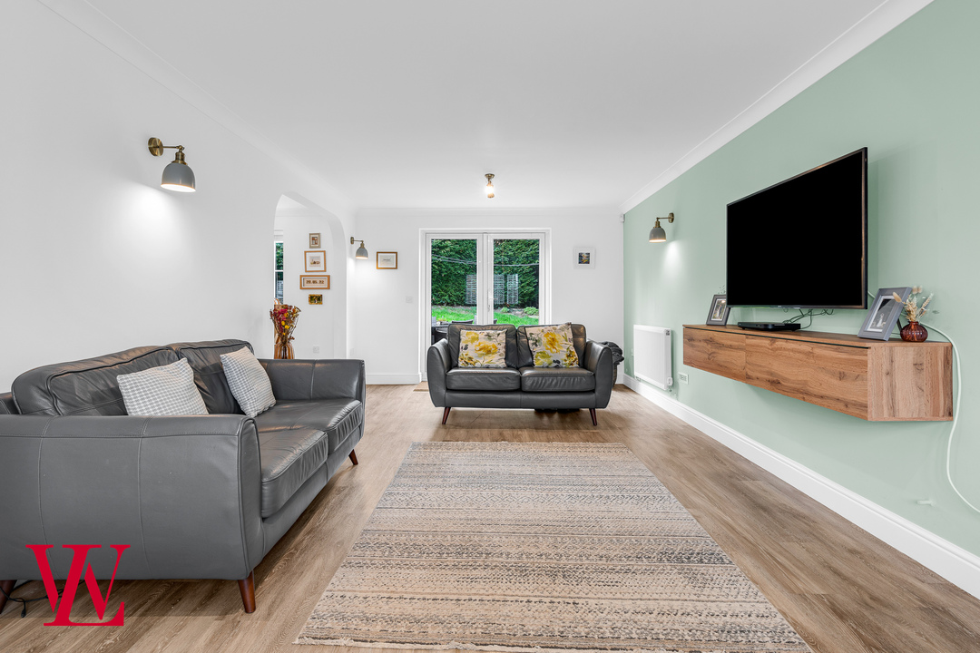 4 bed detached house for sale in Old Bell Close, Stansted, Essex 6