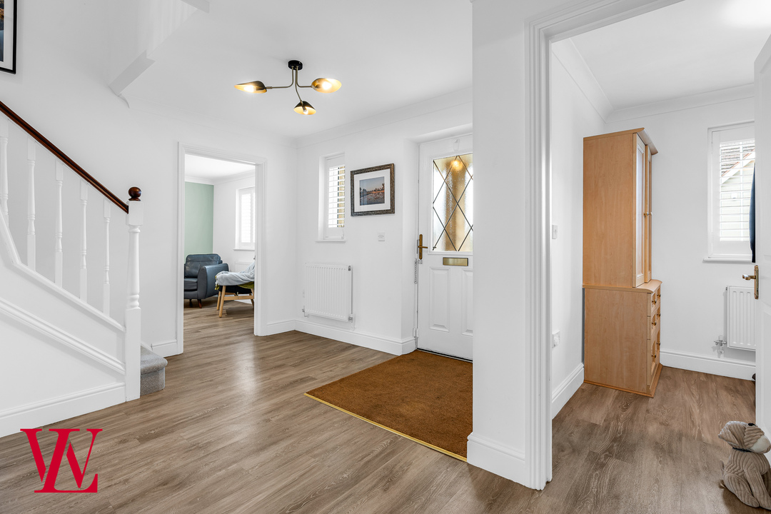 4 bed detached house for sale in Old Bell Close, Stansted, Essex  - Property Image 8