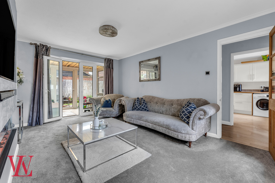 3 bed detached house for sale in De Mandeville Road, Elsenham, Bishop's Stortford, Essex 7
