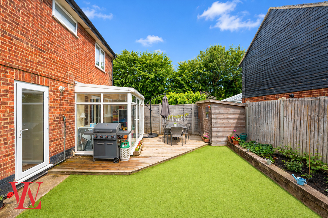 3 bed detached house for sale in De Mandeville Road, Elsenham, Bishop's Stortford, Essex  - Property Image 18