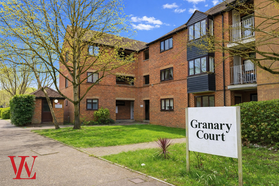 2 bed apartment for sale in Granary Court, Haslers Lane, Dunmow, Essex