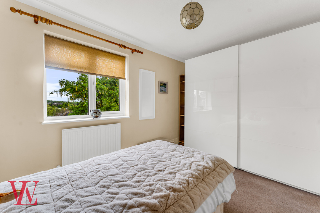 2 bed terraced house for sale in Barrells Down Road, Bishop's Stortford, Hertfordshire 12