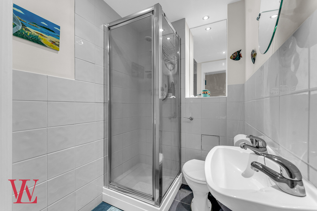 2 bed terraced house for sale in Barrells Down Road, Bishop's Stortford, Hertfordshire  - Property Image 14