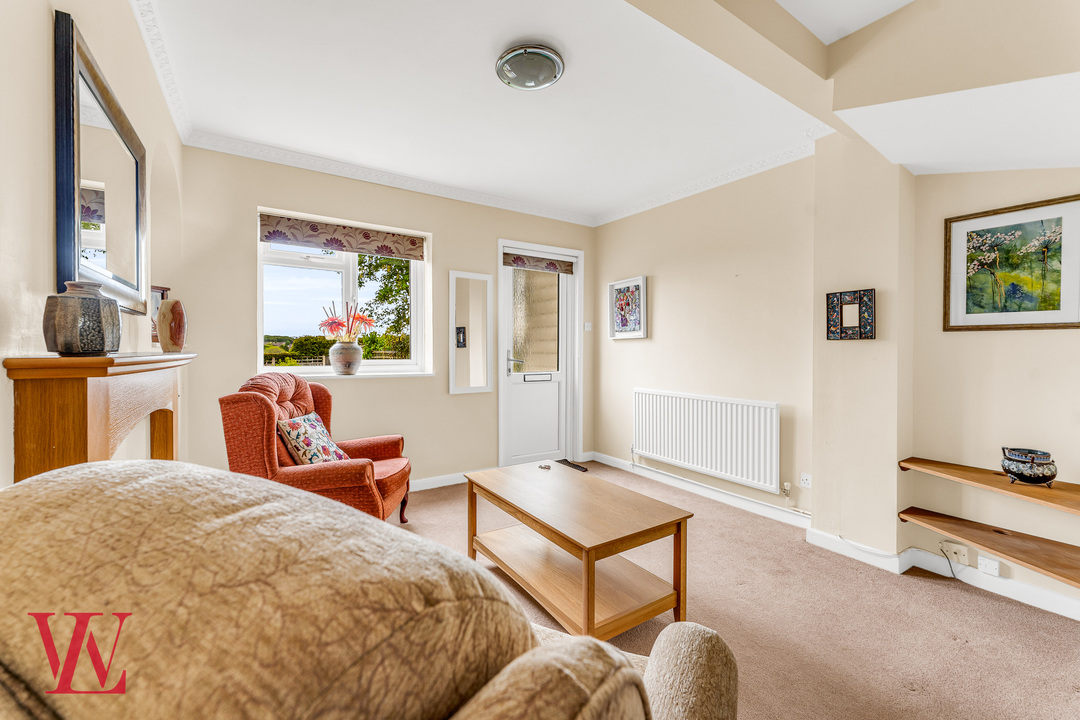 2 bed terraced house for sale in Barrells Down Road, Bishop's Stortford, Hertfordshire  - Property Image 3