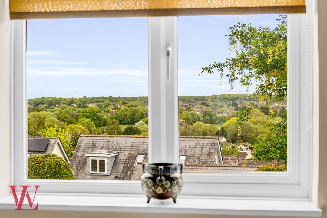 2 bed terraced house for sale in Barrells Down Road, Bishop's Stortford, Hertfordshire 11