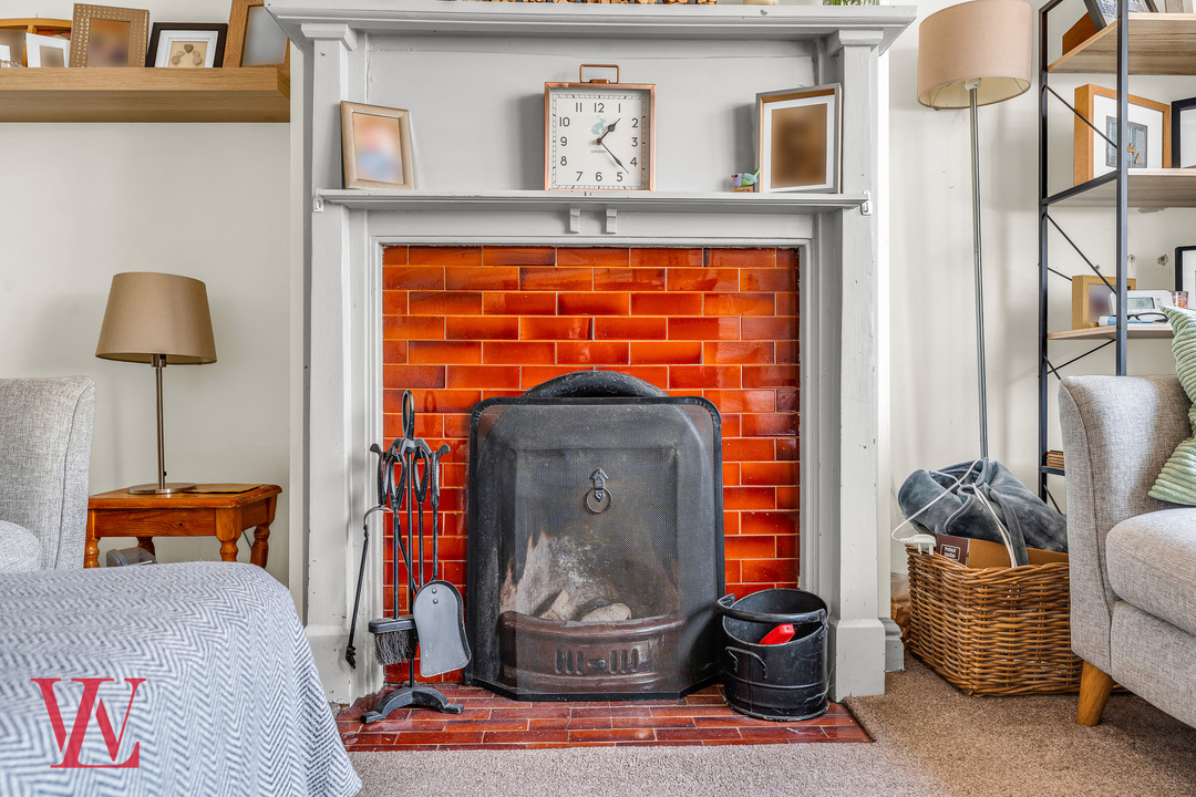3 bed semi-detached house for sale in Zambesi Road, Bishop's Stortford, Hertfordshire  - Property Image 10