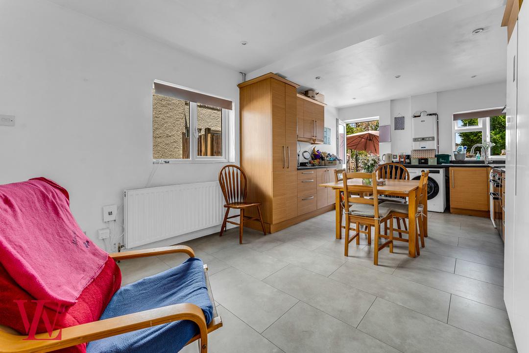 3 bed semi-detached house for sale in Zambesi Road, Bishop's Stortford, Hertfordshire 5