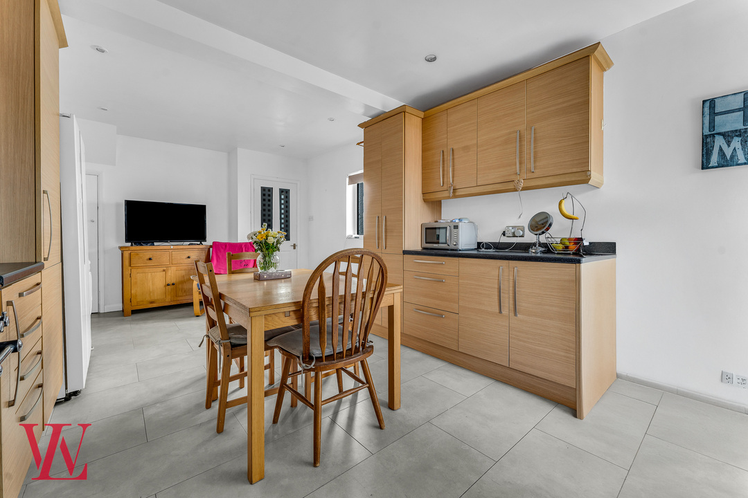 3 bed semi-detached house for sale in Zambesi Road, Bishop's Stortford, Hertfordshire  - Property Image 5
