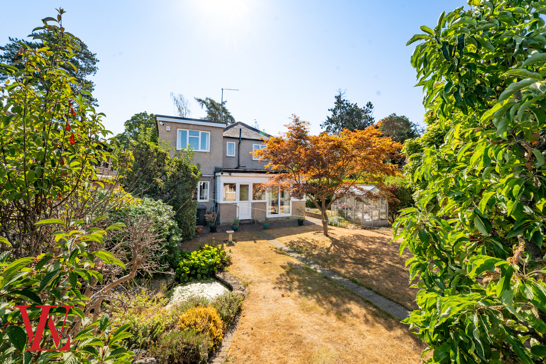 4 bed detached house for sale in Stansted Road, Bishop's Stortford, Hertfordshire 2