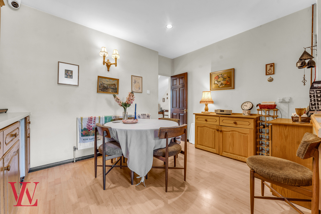 4 bed detached house for sale in Stansted Road, Bishop's Stortford, Hertfordshire  - Property Image 11